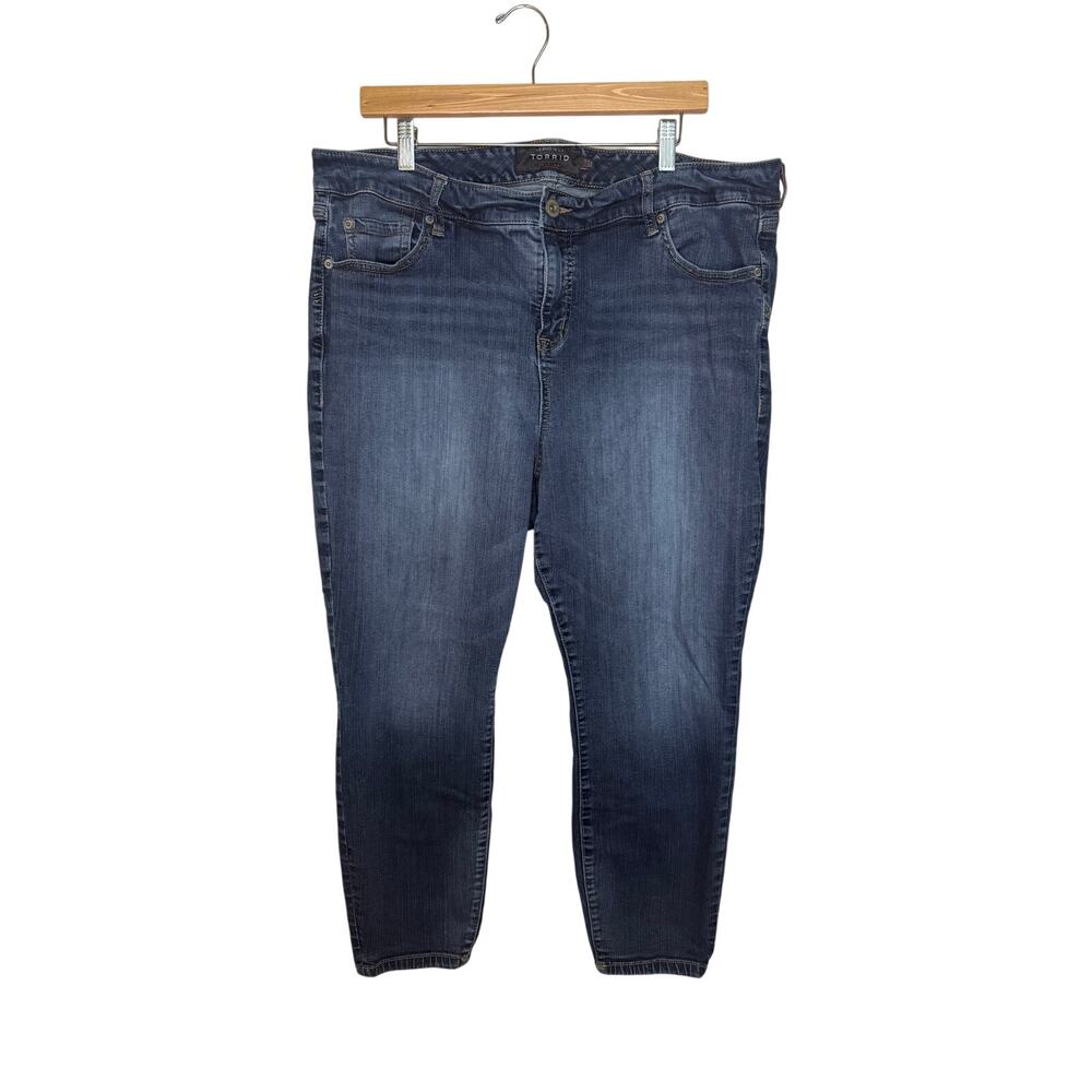 Torrid Premium High-Rise Curvy Cropped Jeans Women’s Plus Size 22R Blue Denim